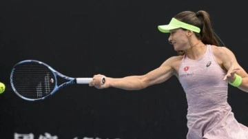 Zeynep S&ouml;nmez'den tarihi başarı! İlk T&uuml;rk sporcu oldu