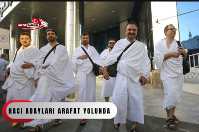 Hacı adayları Arafat yolunda